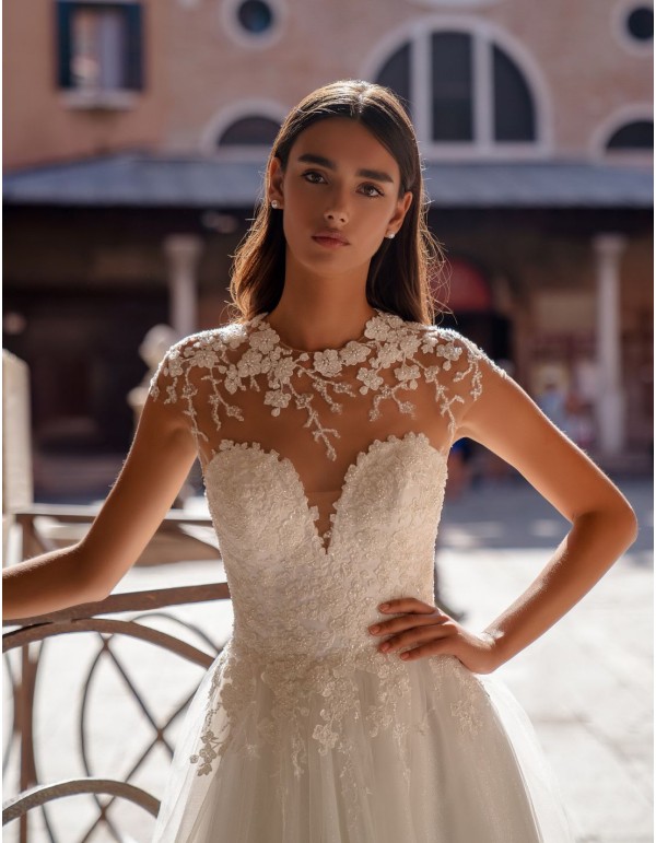 Long tulle wedding dress with embroidered tattoo effect... 2