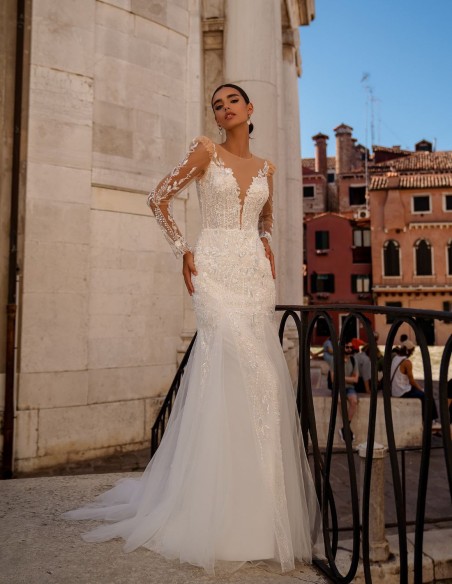 Robe de mariée longue avec effet de tatouage en dentelle manches longues