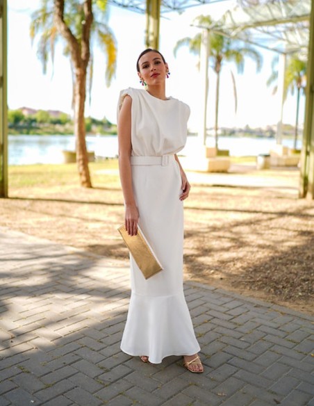 Vestido midi blanco sin mangas con volante
