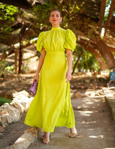 Robe courte avec manches courtes et liens dans le dos