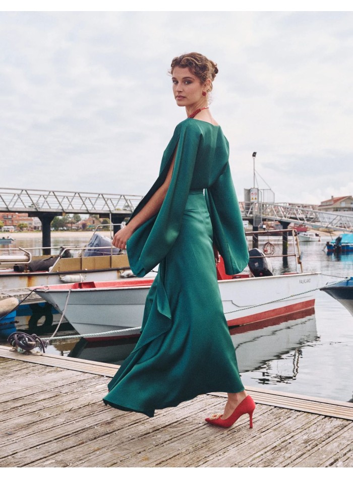 Robe de soirée midi avec encolure bateau et...