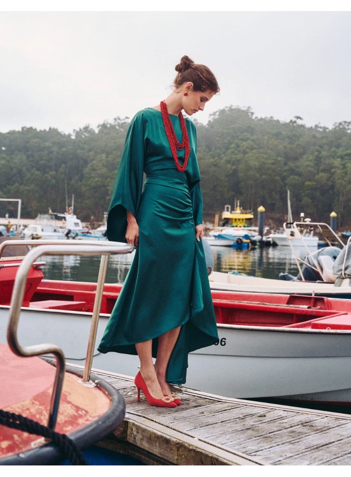 Vestido de fiesta midi con escote barco y...