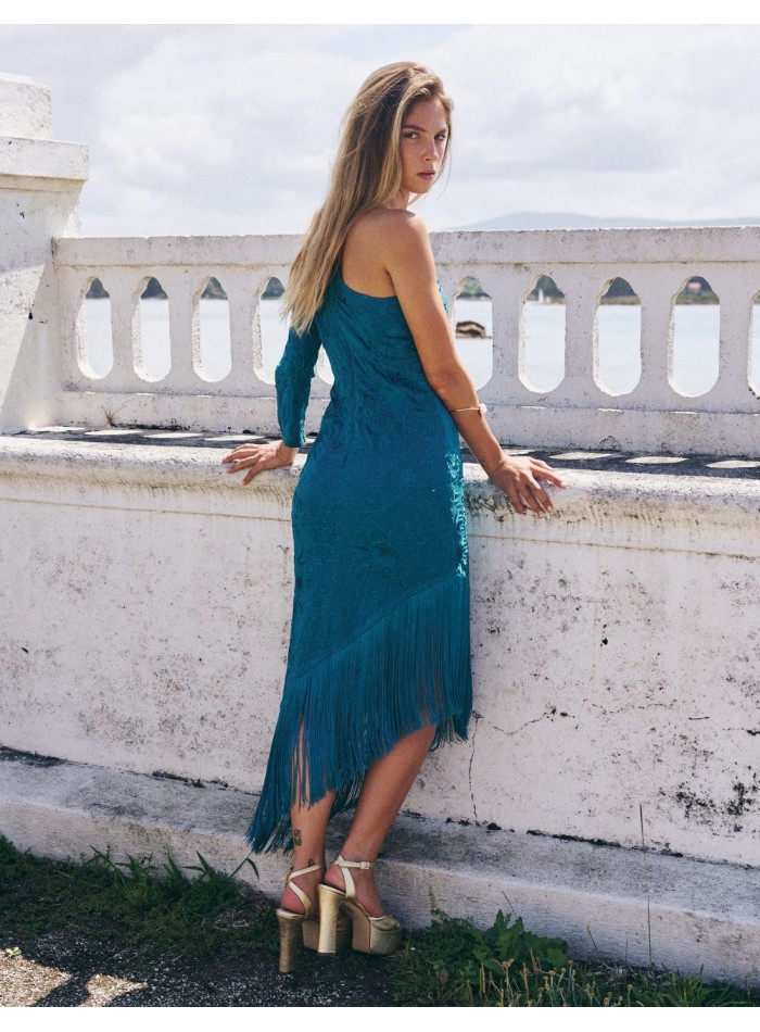 Asymmetrical midi dress with bangs at the hem