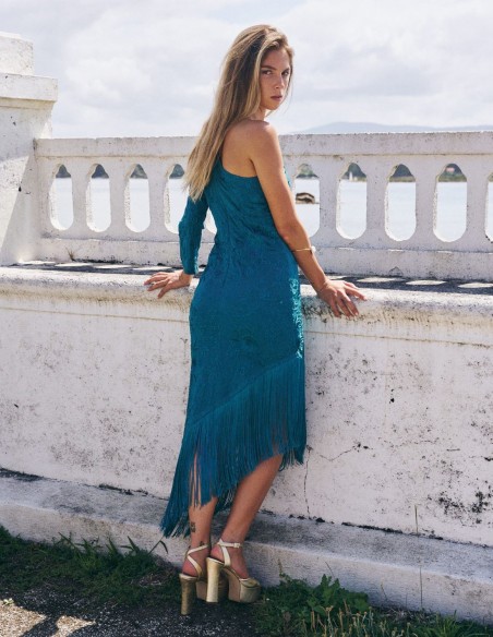 Asymmetrical midi dress with bangs at the hem