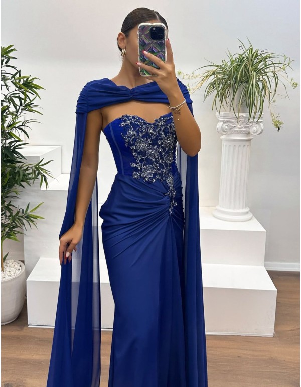 Vestido de fiesta con escote de pedrería, detalle de... 2