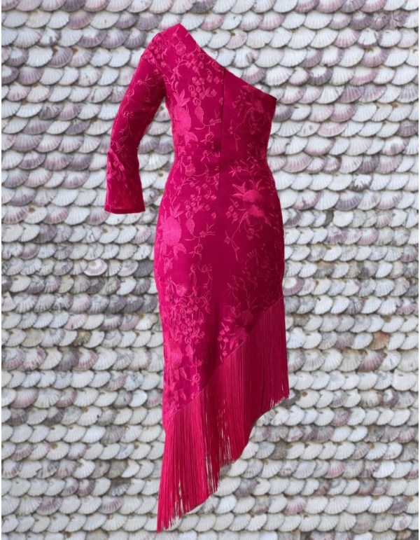 Asymmetrical midi party dress with one sleeve and fringed detail 2